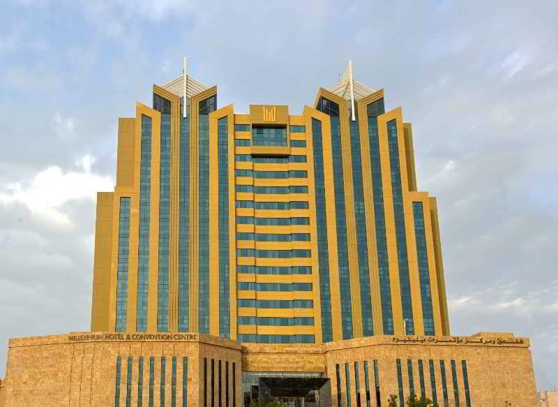 มิลเลเนียม โฮเต็ล แอนด์ คอนเวนชั่น เซ็นเตอร์ คูเวต Hotel Kuwait City ภายนอก รูปภาพ The Grand Hotel